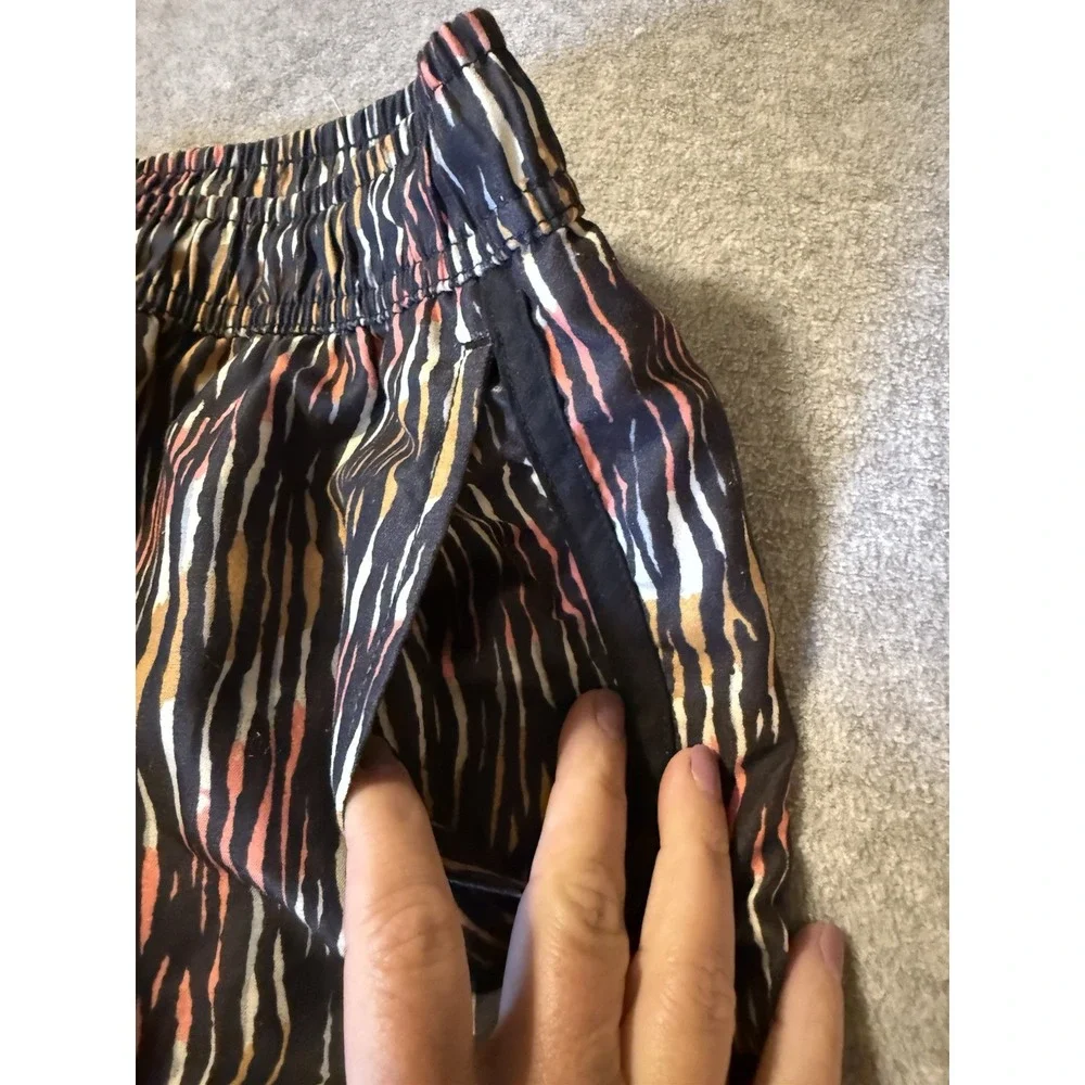 Men's Spicy Tuna Swim Trunks Boardshorts Large Black Striped Lined Pockets Beach